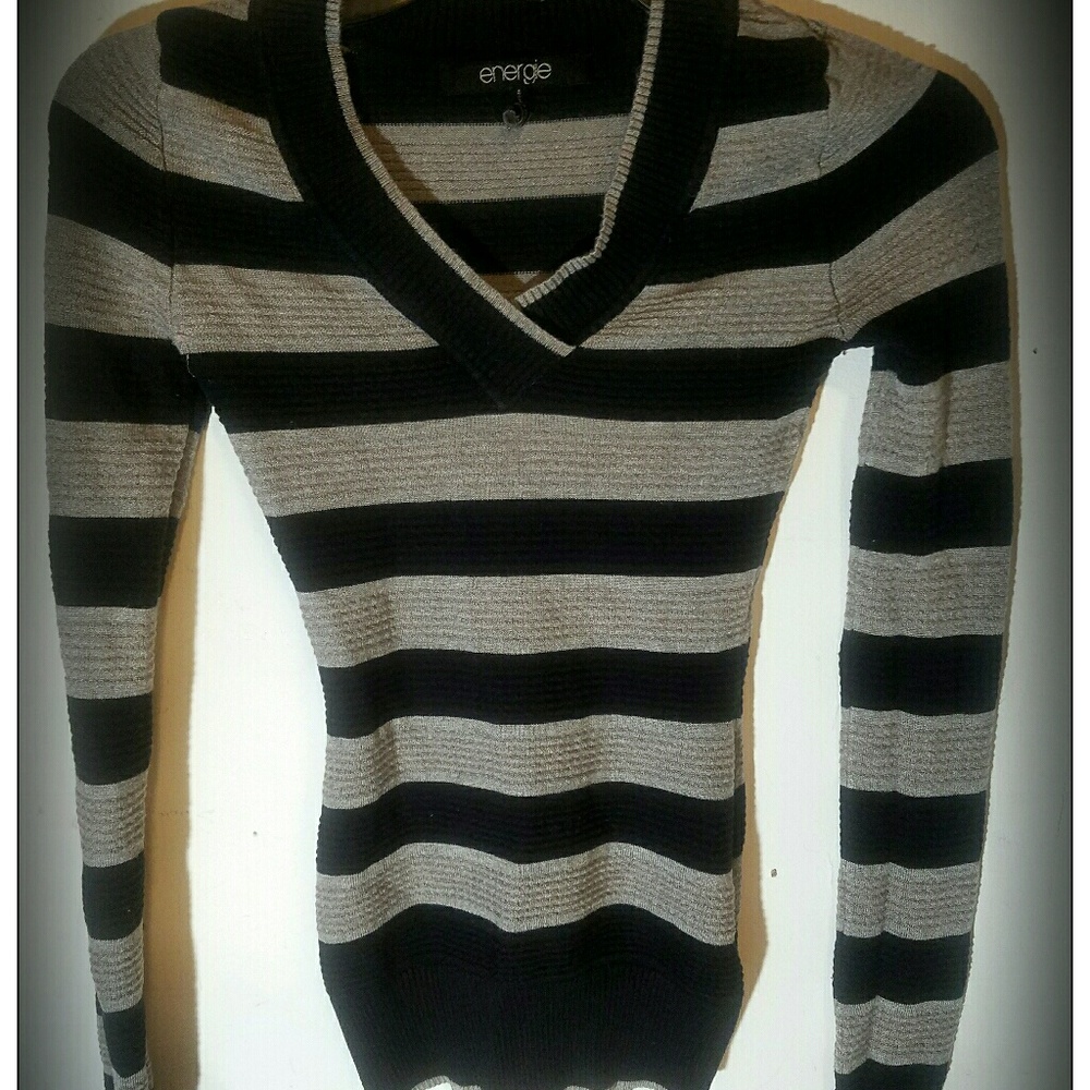 Long sleeve sweater